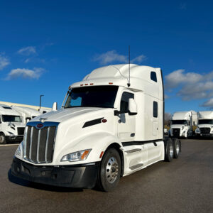 2023 PETERBILT 579